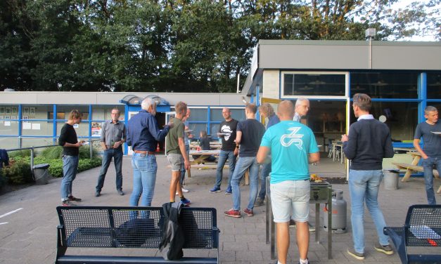 Wedstrijdgroep huldigt zijn toppers